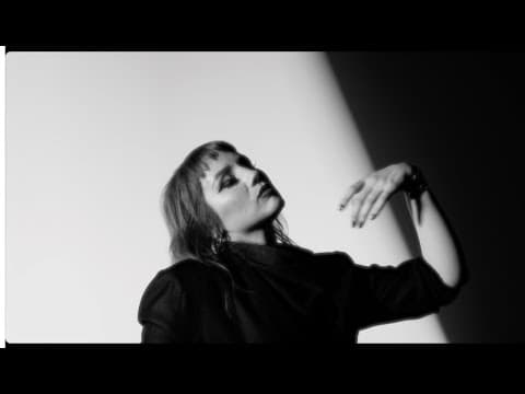 Heat (Official video)