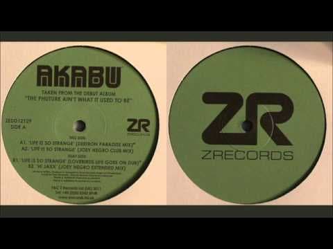 Life Is So Strange (Lovebirds Life Goes On Mix)